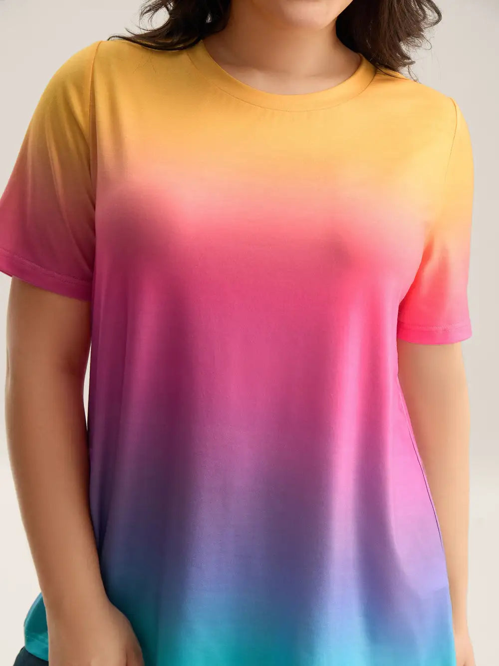 Ombre Gradient Crew Neck Curvy T-Shirt